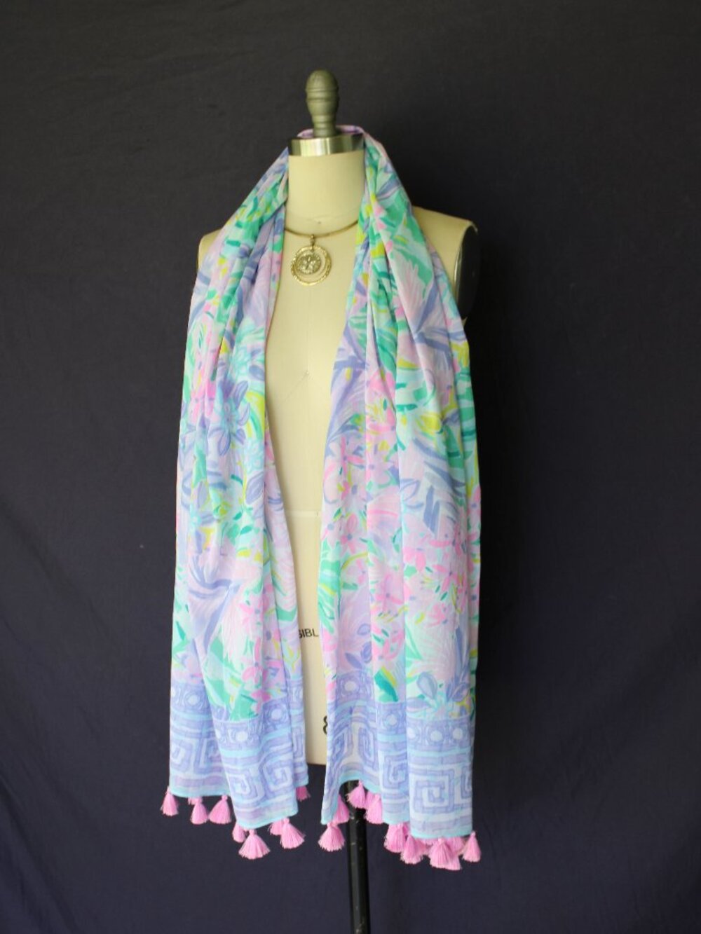 lilly pulitzer resort scarf pink tassel lattice greek key wrap shawl sarong - Picture 6 of 10